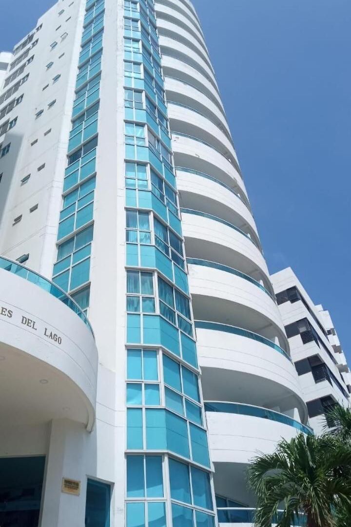 Vive Frente Al Mar Y El Apartamento
