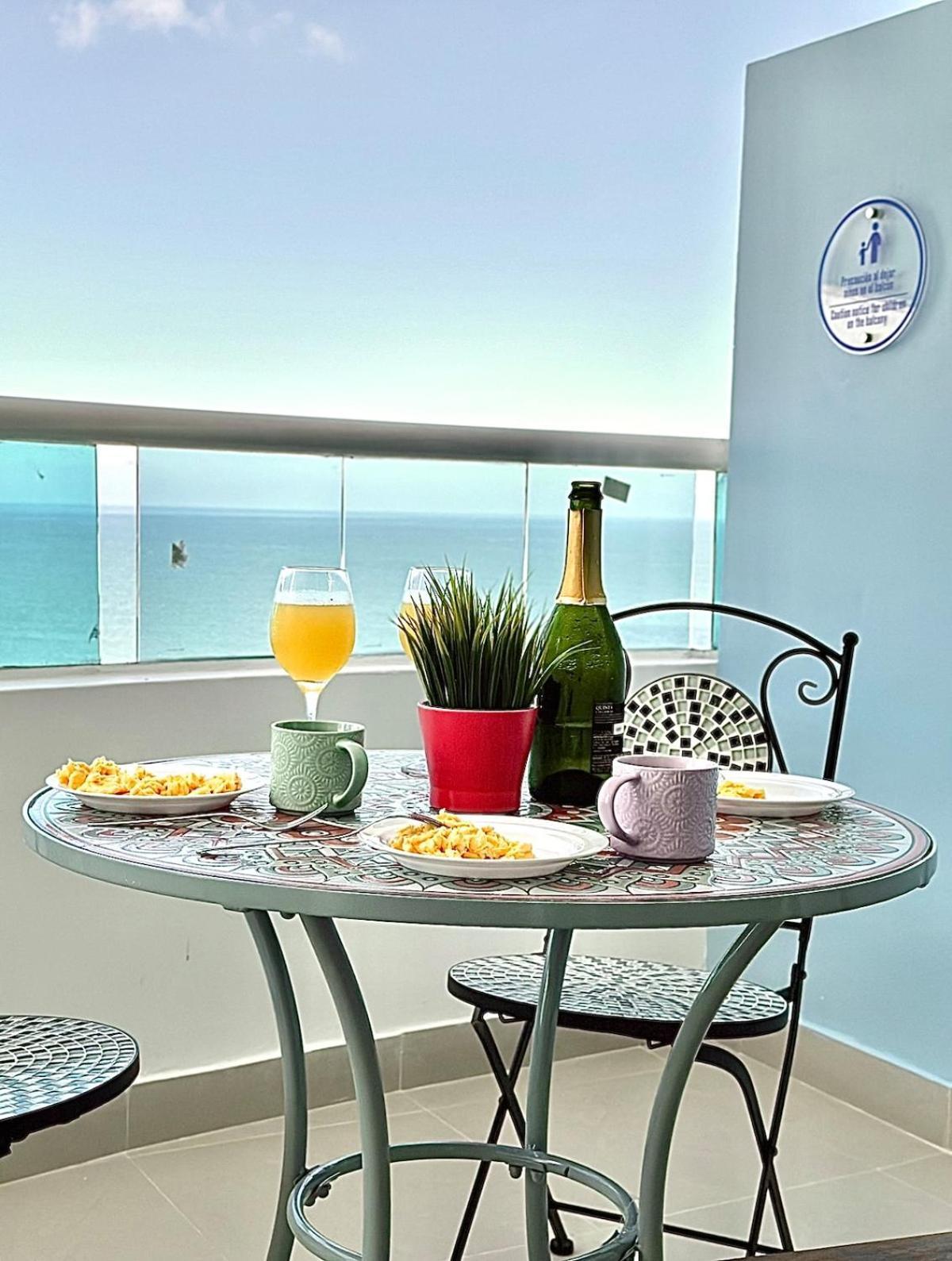 Vive Frente Al Mar Y El * Cartagena